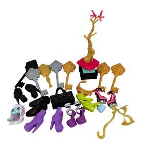 Monster High & Ever After Doll Accessories Boots Mini Doll Brushes Boombox Other